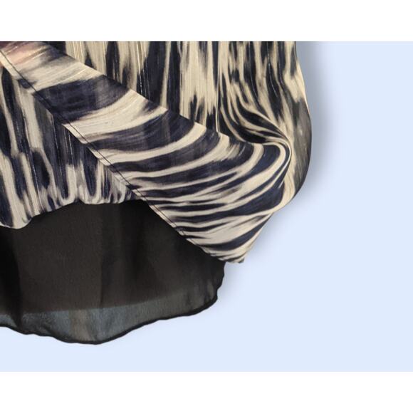 Jones NY Sleeveless Animal Print Top Size 14 - Picture 3 of 6